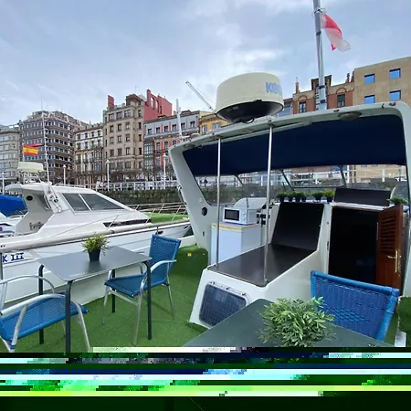 Experiencia En El Mar C Botel Gijon