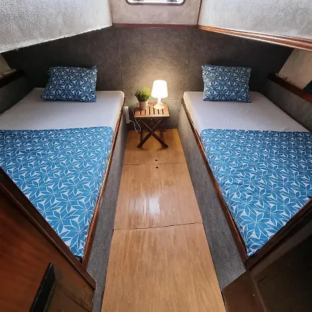 Experiencia En El Mar C ספינת מלון